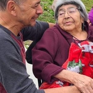 Meet your Posher, Troy